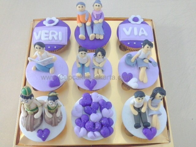 anniv ungu cupcake apr