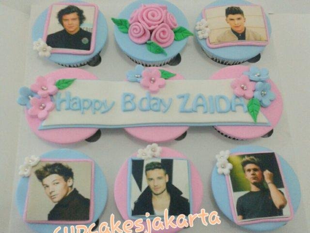 1d-cupcake-bday-jan